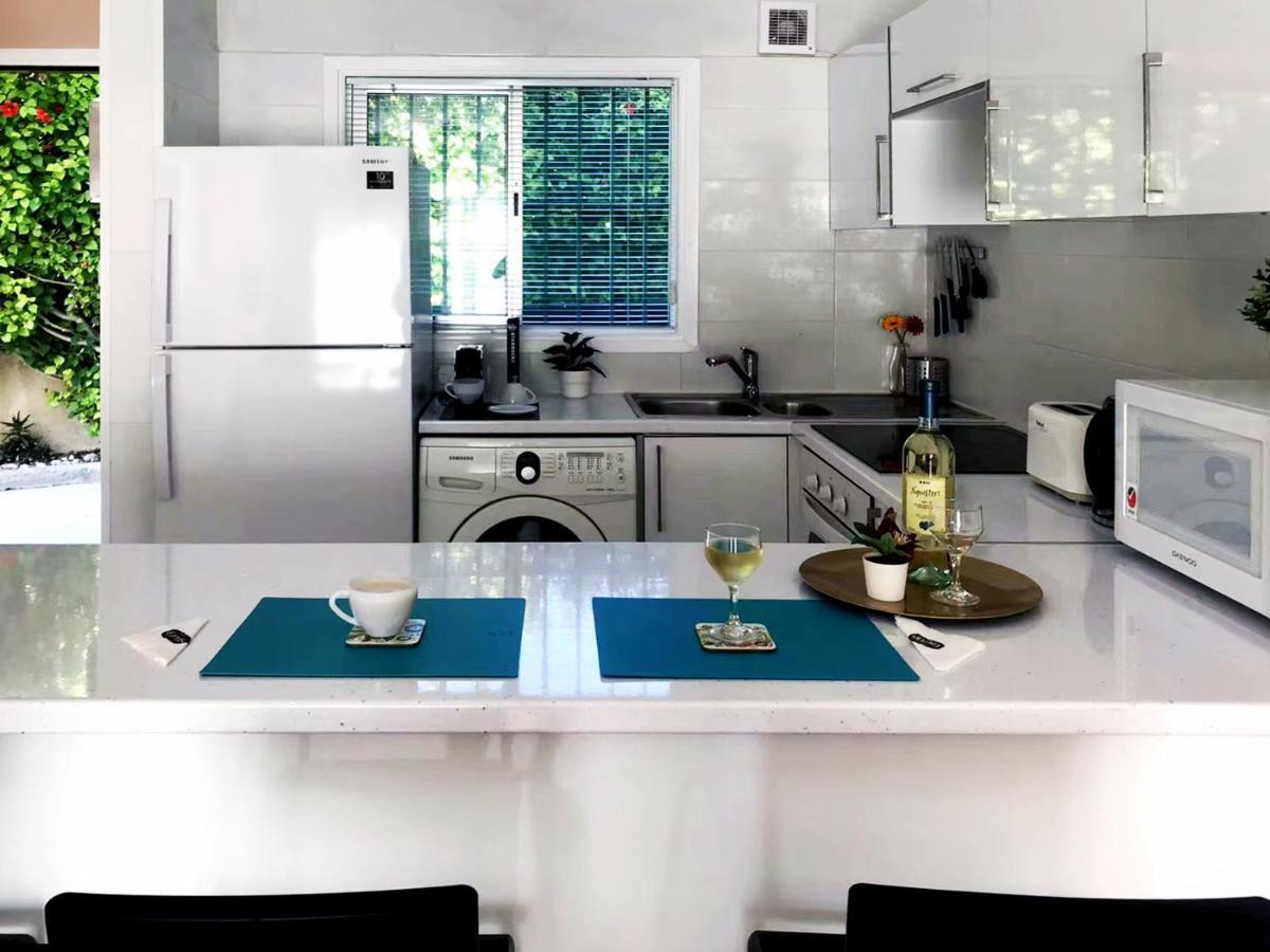 Seaside Maisonette 200M From Sea Paphos Eksteriør billede