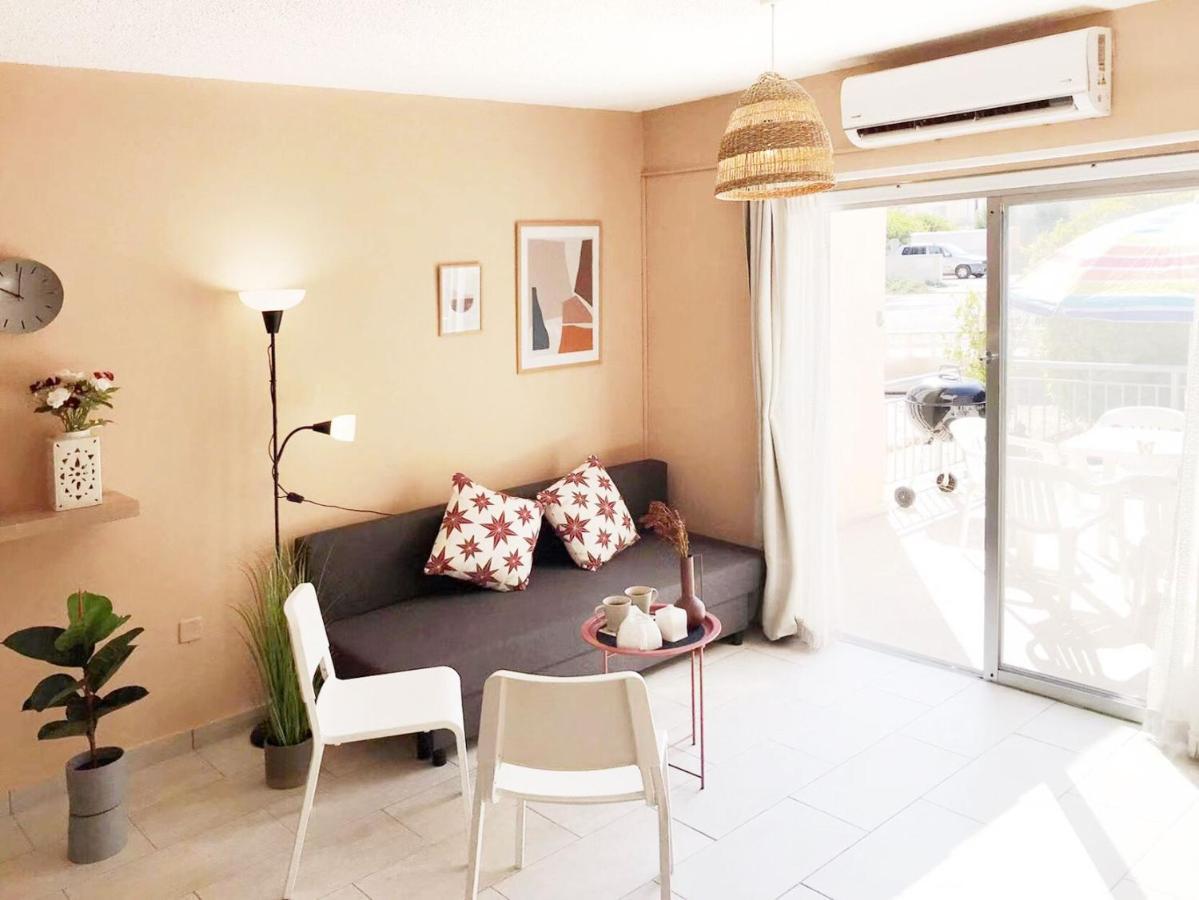 Seaside Maisonette 200M From Sea Paphos Eksteriør billede